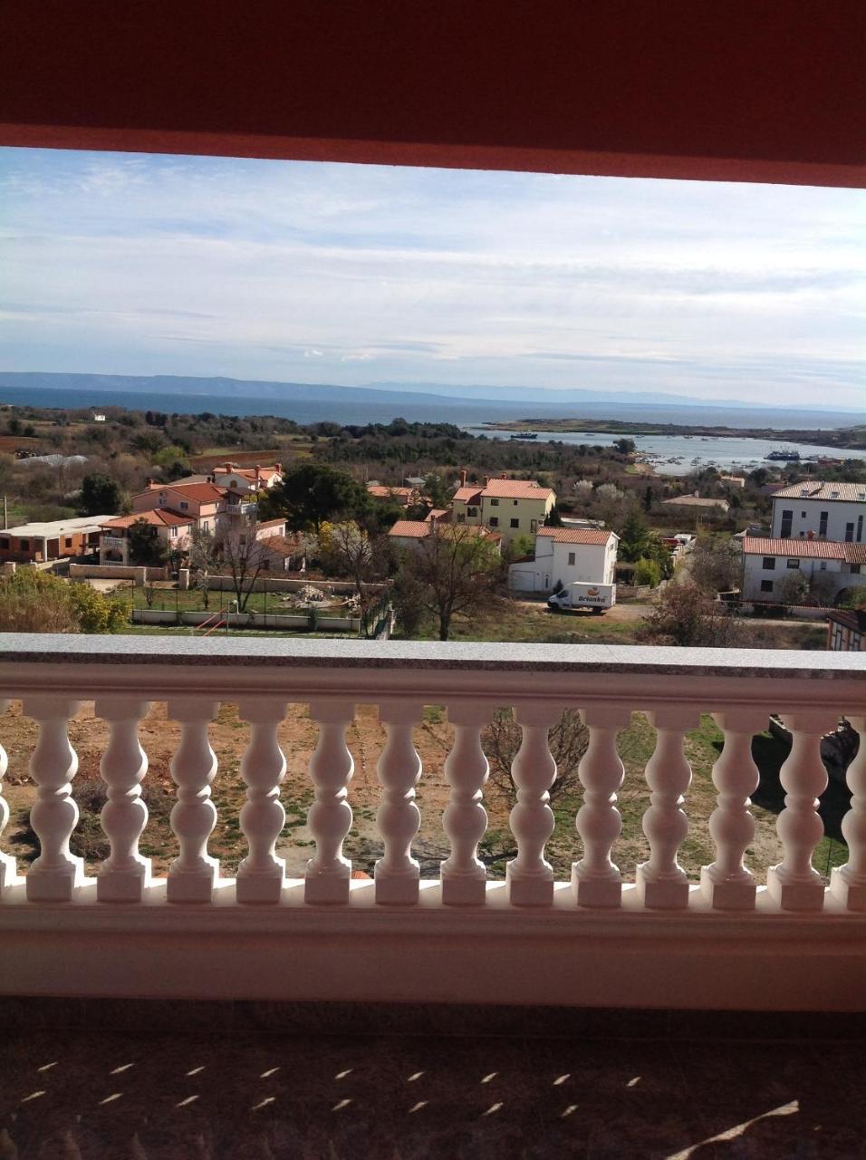 Hotel Livadic & Restaurant Ližnjan Esterno foto